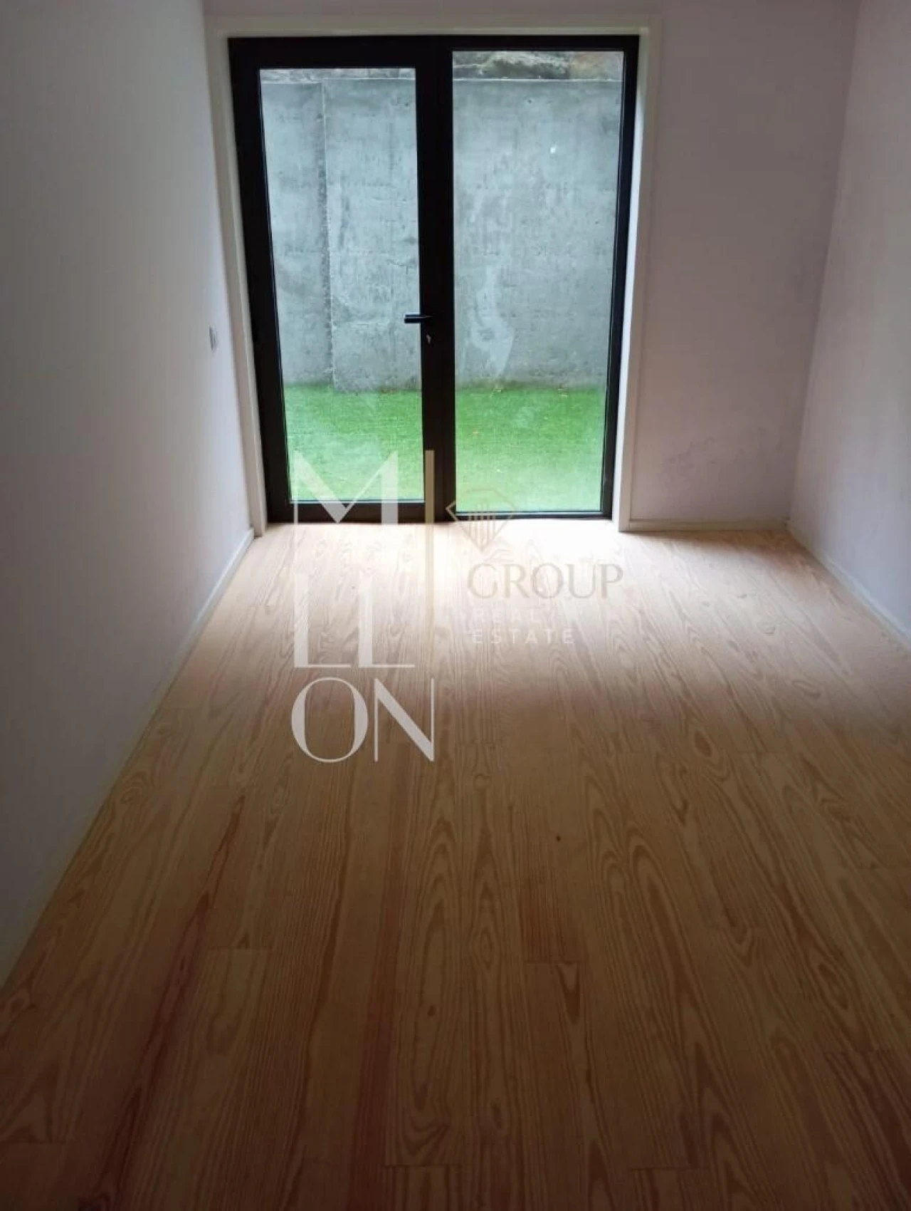 Apartamento T1 para Venda em Cedofeita, Santo Ildefonso, Sé, Miragaia, São Nicolau e Vitória Foto 1
