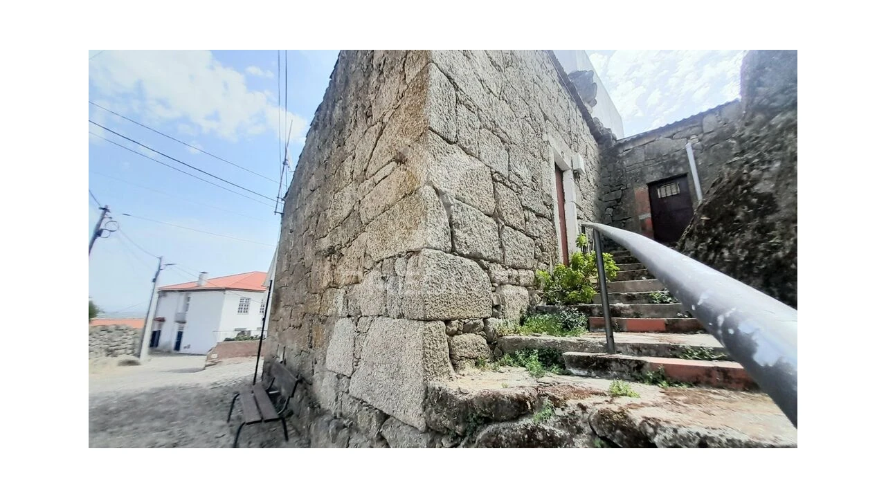 Moradia T3 para Venda em Alpedrinha Foto 5