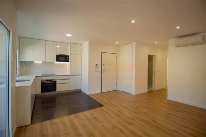 Apartamento T2 para Venda em Eiras e São Paulo de Frades