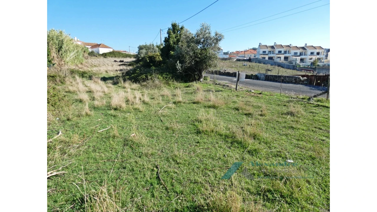 Terreno para Venda em Milharado Foto 6