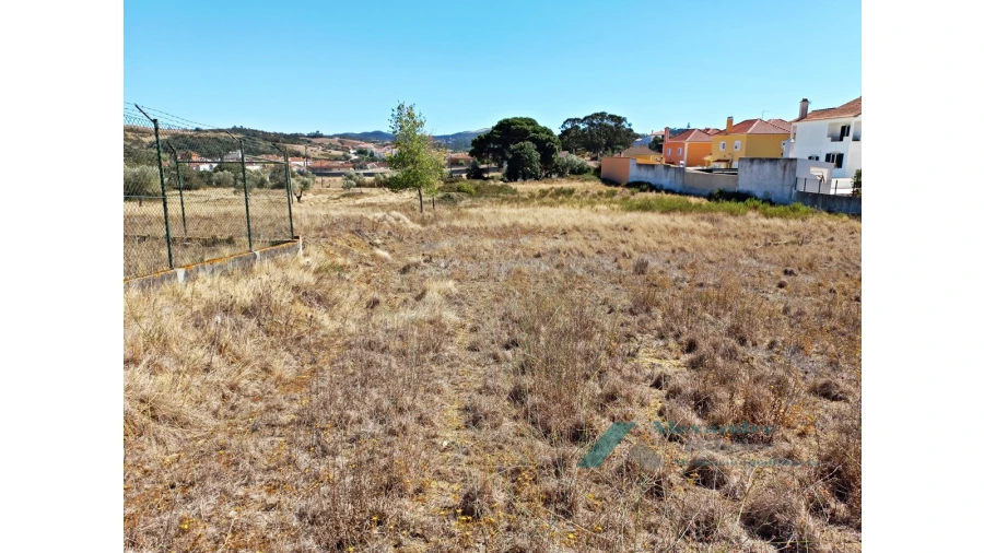 Terreno para Venda em Milharado Foto 7