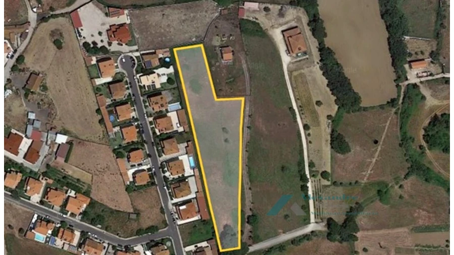 Terreno para Venda em Milharado Foto 15