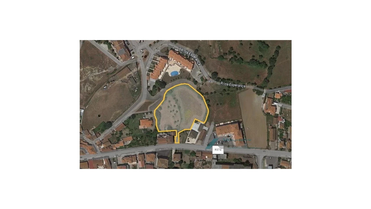 Terreno para Venda em Milharado Foto 14