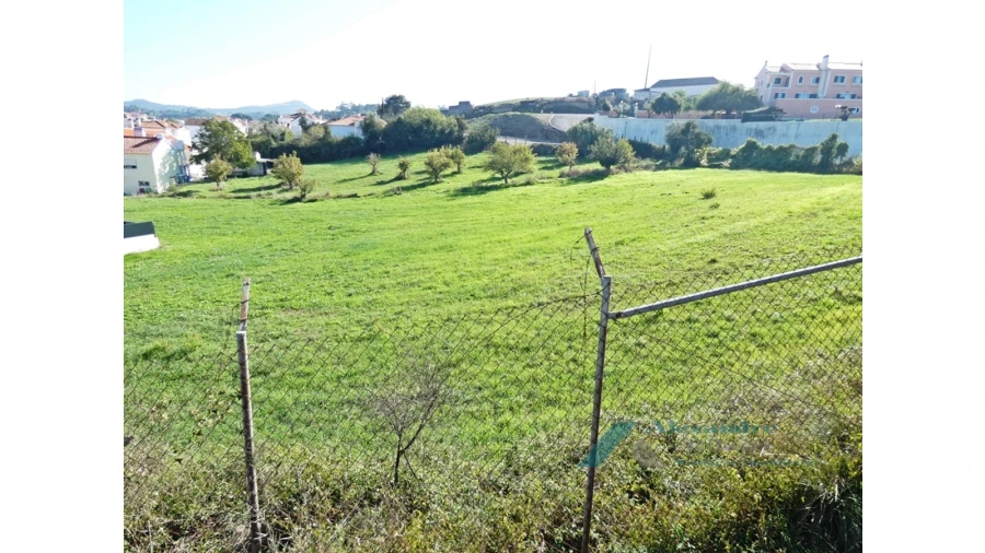Terreno para Venda em Milharado Foto 7
