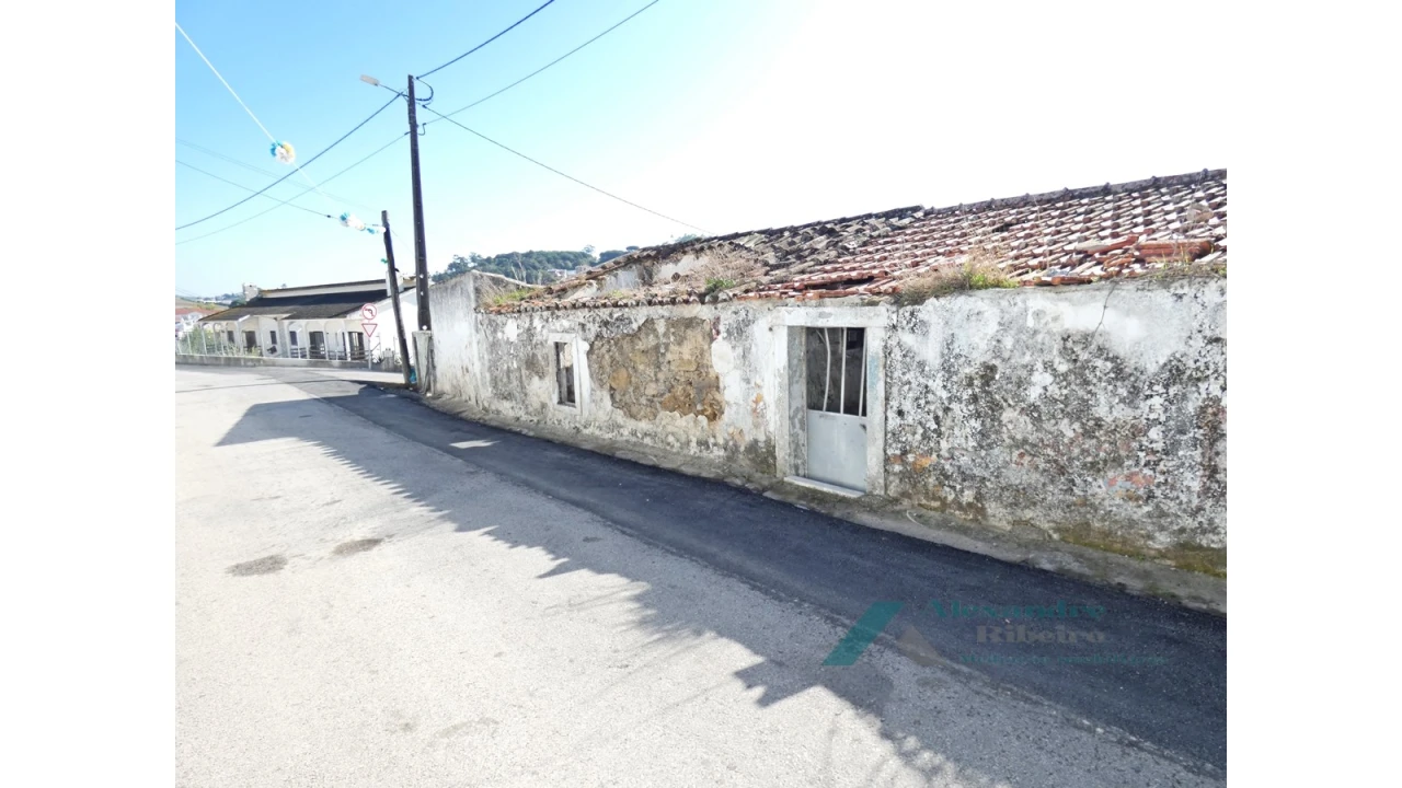 Moradia T1 para Venda em Milharado Foto 1