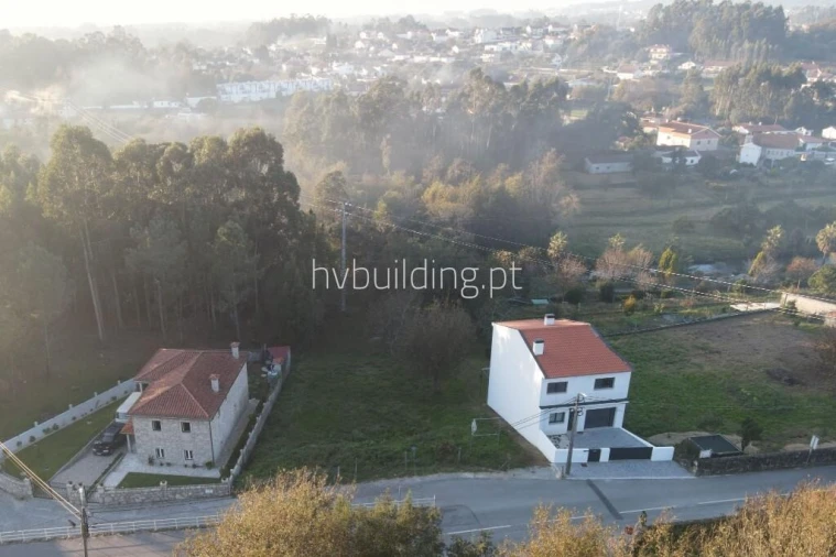 Terreno para Venda em Durrães e Tregosa Foto 3