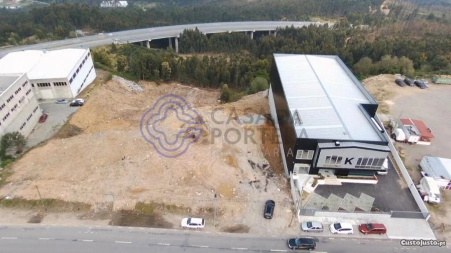 Terreno para Venda em Fânzeres e São Pedro da Cova Foto 14