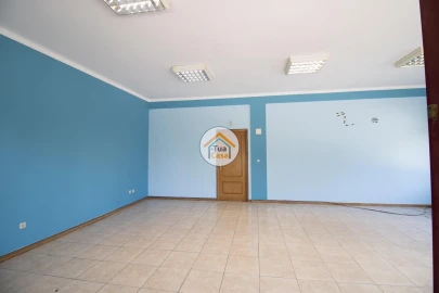 Loja para Venda em Viseu