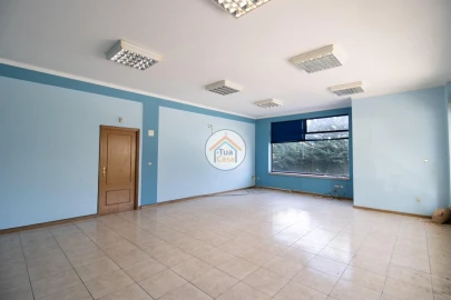 Loja para Venda em Viseu