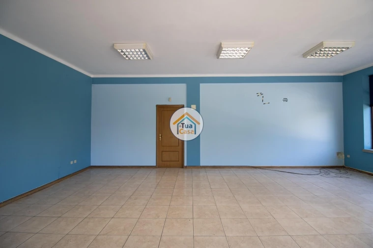Loja para Venda em Viseu Foto 16
