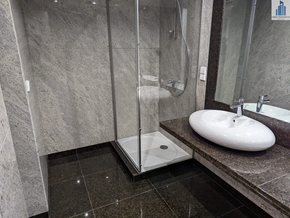 Apartamento T3 para Venda em São Martinho Foto 8