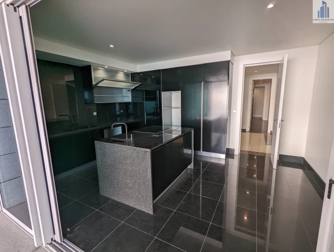 Apartamento T3 para Venda em São Martinho Foto 5