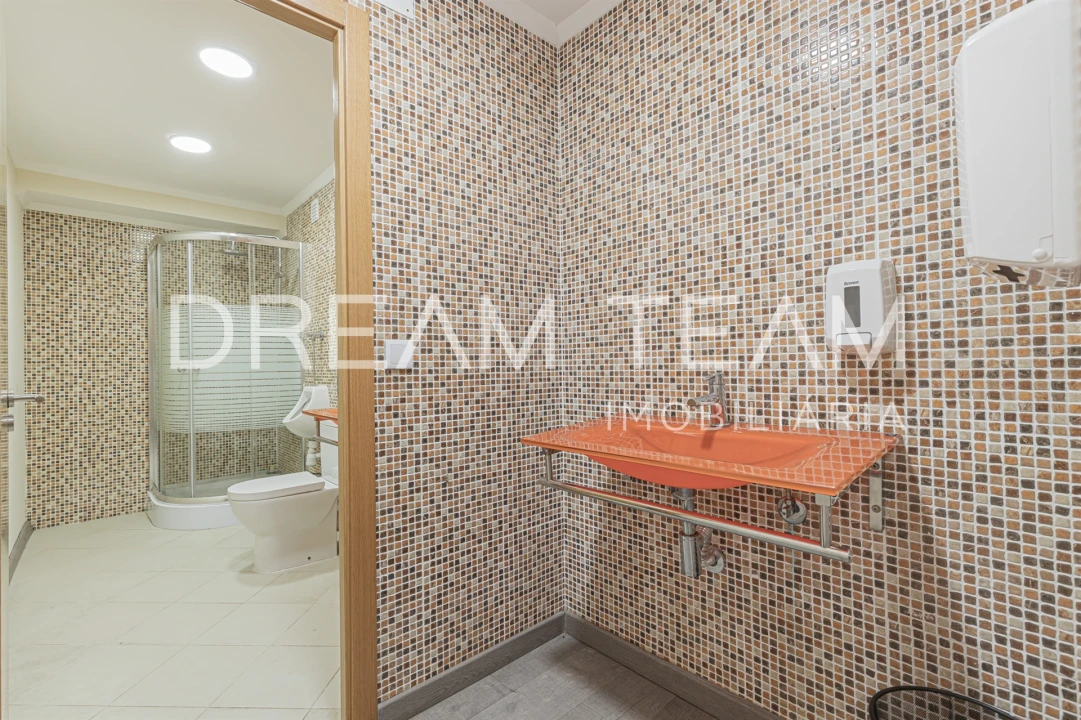 Moradia T4 para Venda em Gambia-Pontes-Alto da Guerra Foto 52