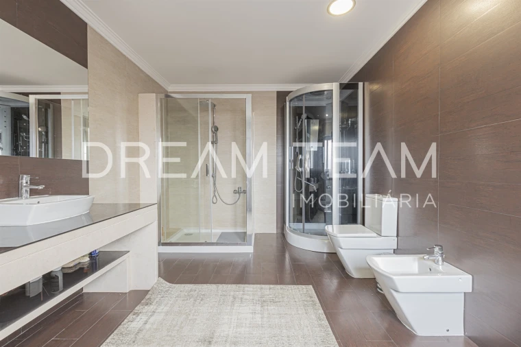 Moradia T4 para Venda em Gambia-Pontes-Alto da Guerra Foto 40