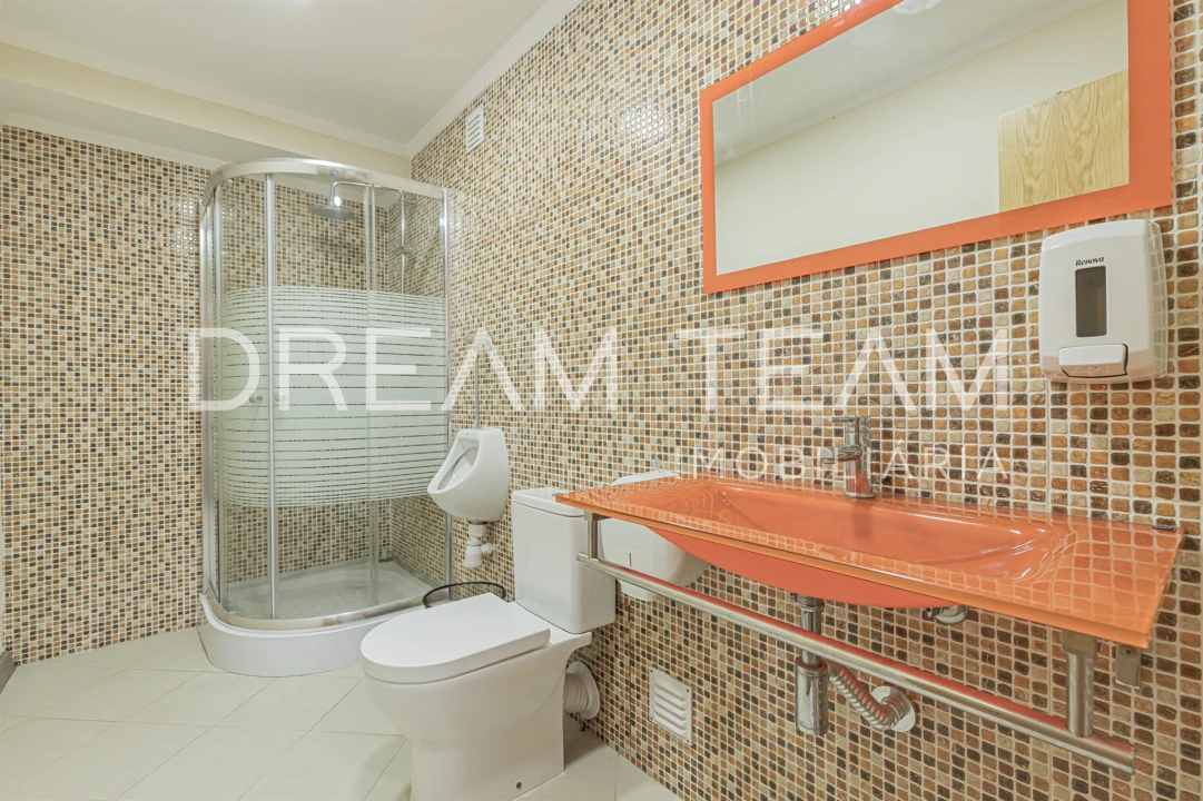 Moradia T4 para Venda em Gambia-Pontes-Alto da Guerra Foto 53