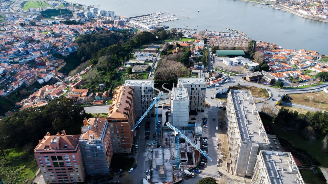 Apartamento T3 para Venda em Santa Marinha e São Pedro da Afurada Foto 36