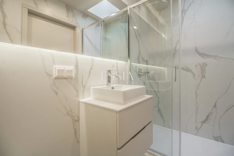 Apartamento T3 para Venda em Santa Marinha e São Pedro da Afurada Foto 13