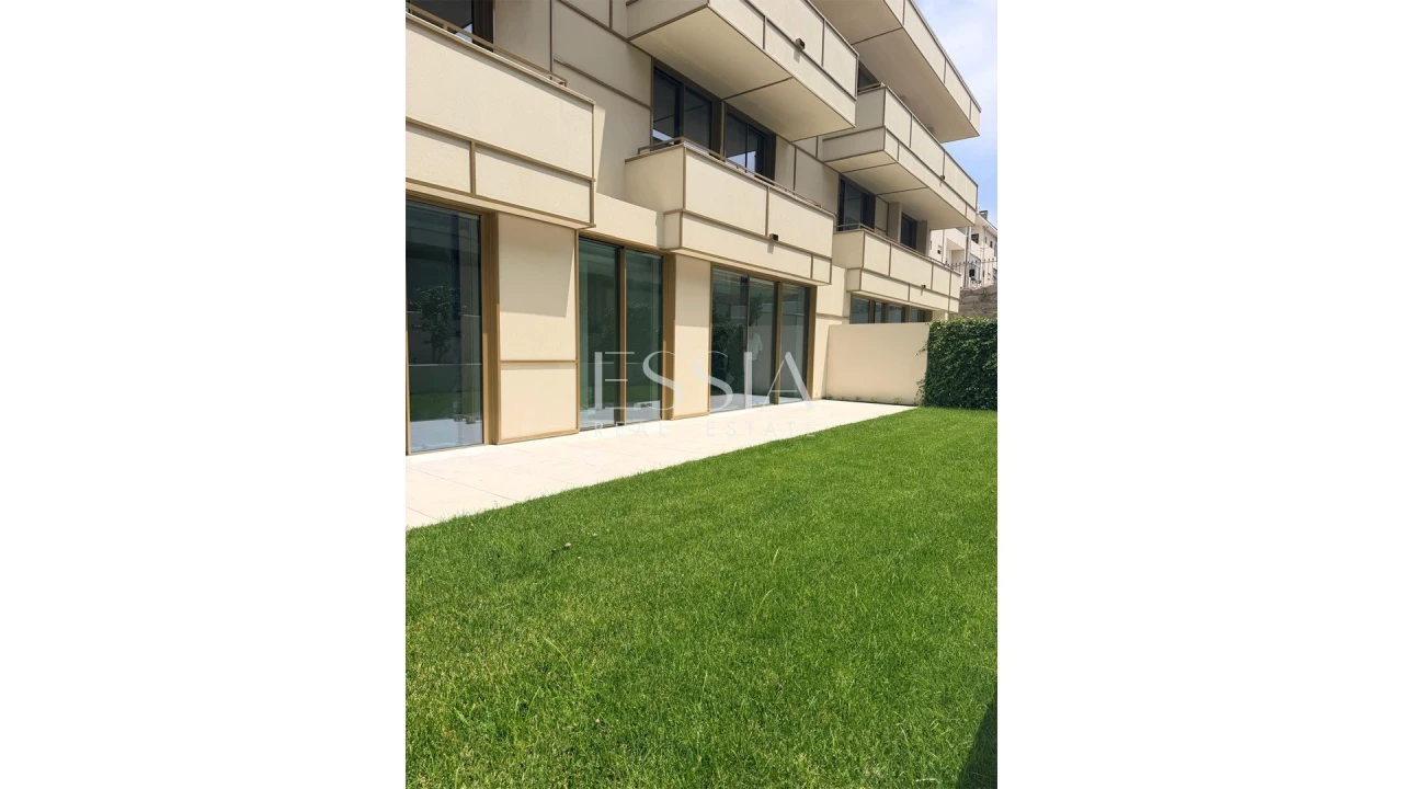 Apartamento T4 para Venda em Lordelo do Ouro e Massarelos Foto 20