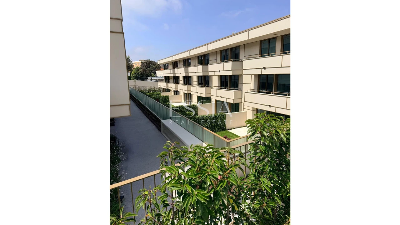 Apartamento T4 para Venda em Lordelo do Ouro e Massarelos Foto 26