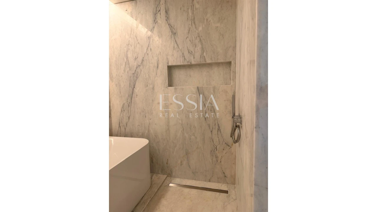 Apartamento T4 para Venda em Lordelo do Ouro e Massarelos Foto 15
