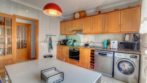Moradia T4 para Venda em Vila Verde