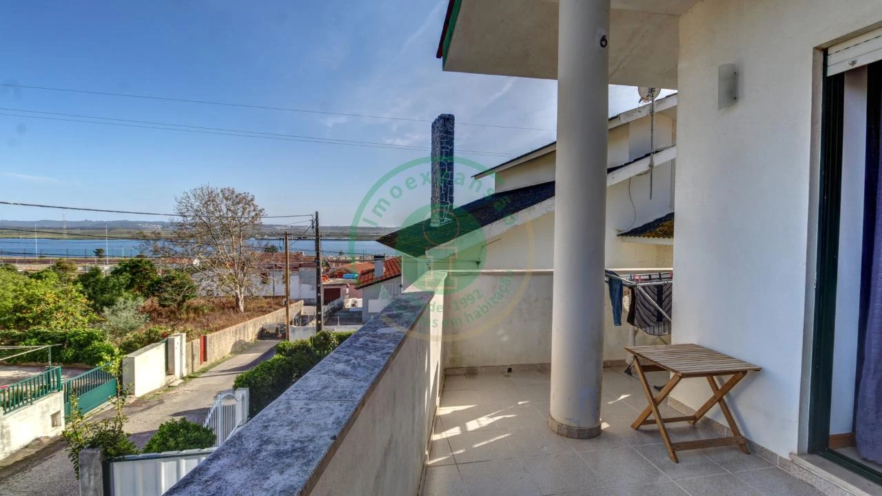 Moradia T4 para Venda em Vila Verde Foto 5