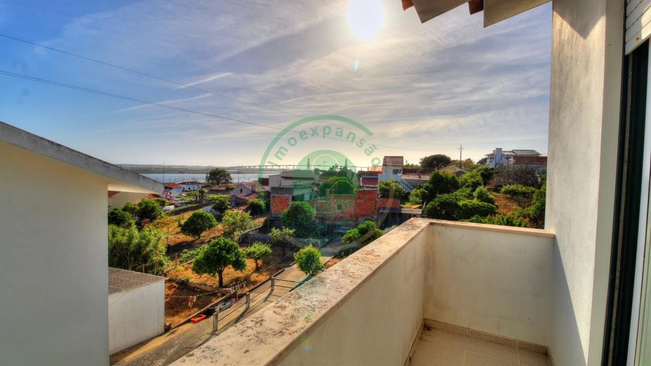 Moradia T4 para Venda em Vila Verde Foto 12