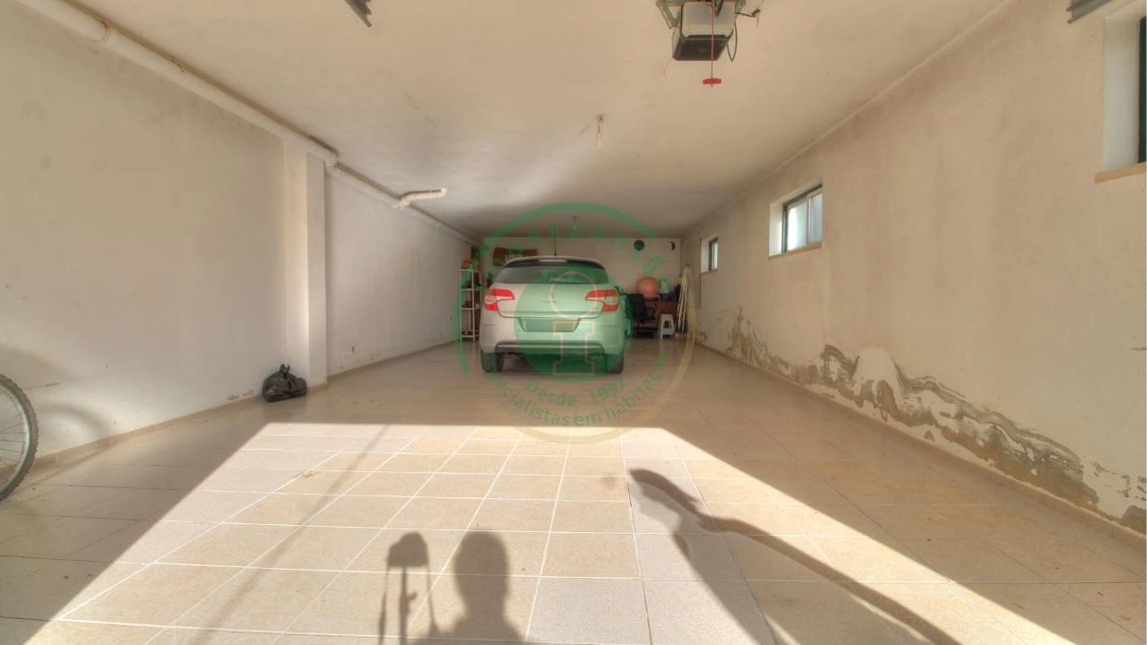 Moradia T4 para Venda em Vila Verde Foto 22