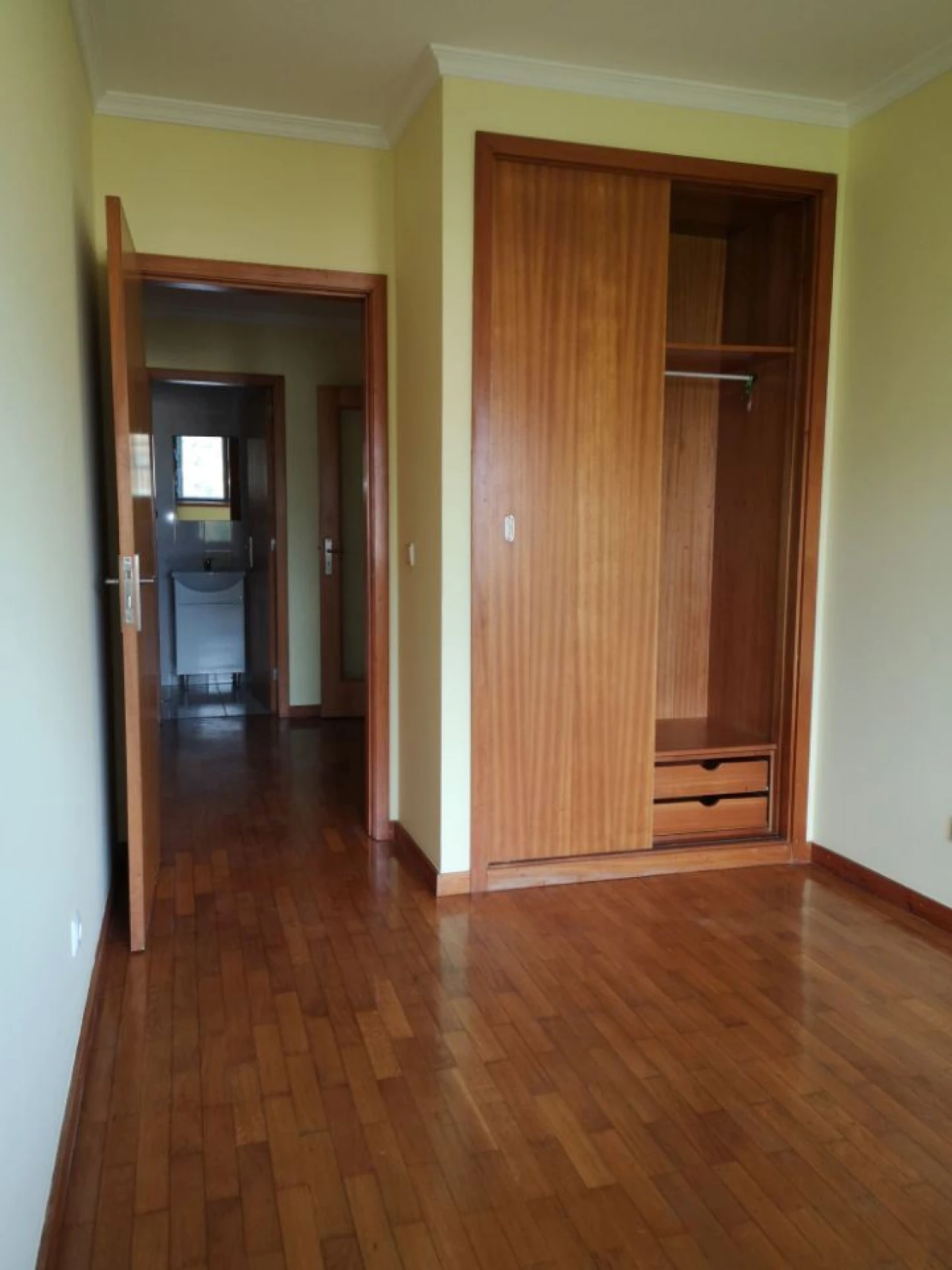 Apartamento T2 para Arrendamento em Mafamude e Vilar do Paraíso Foto 9