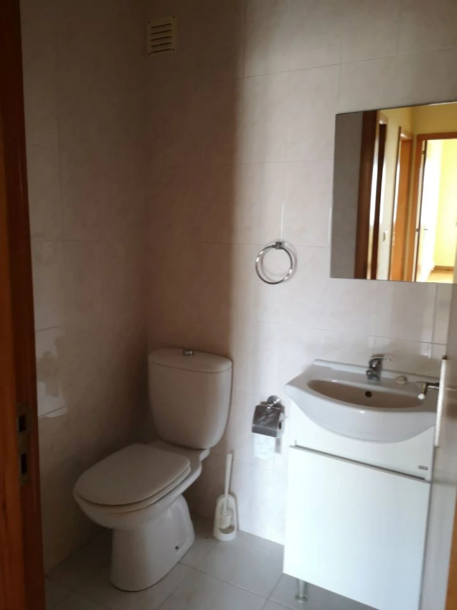 Apartamento T2 para Arrendamento em Mafamude e Vilar do Paraíso Foto 7