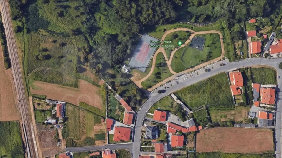 Terreno para Venda em Paramos Foto 4