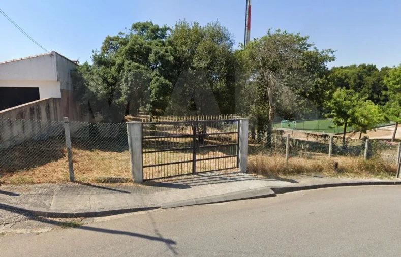 Terreno para Venda em Paramos