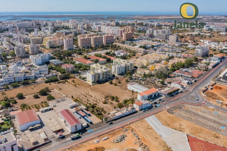 Terreno para Venda em Faro (Sé e São Pedro) Foto 10