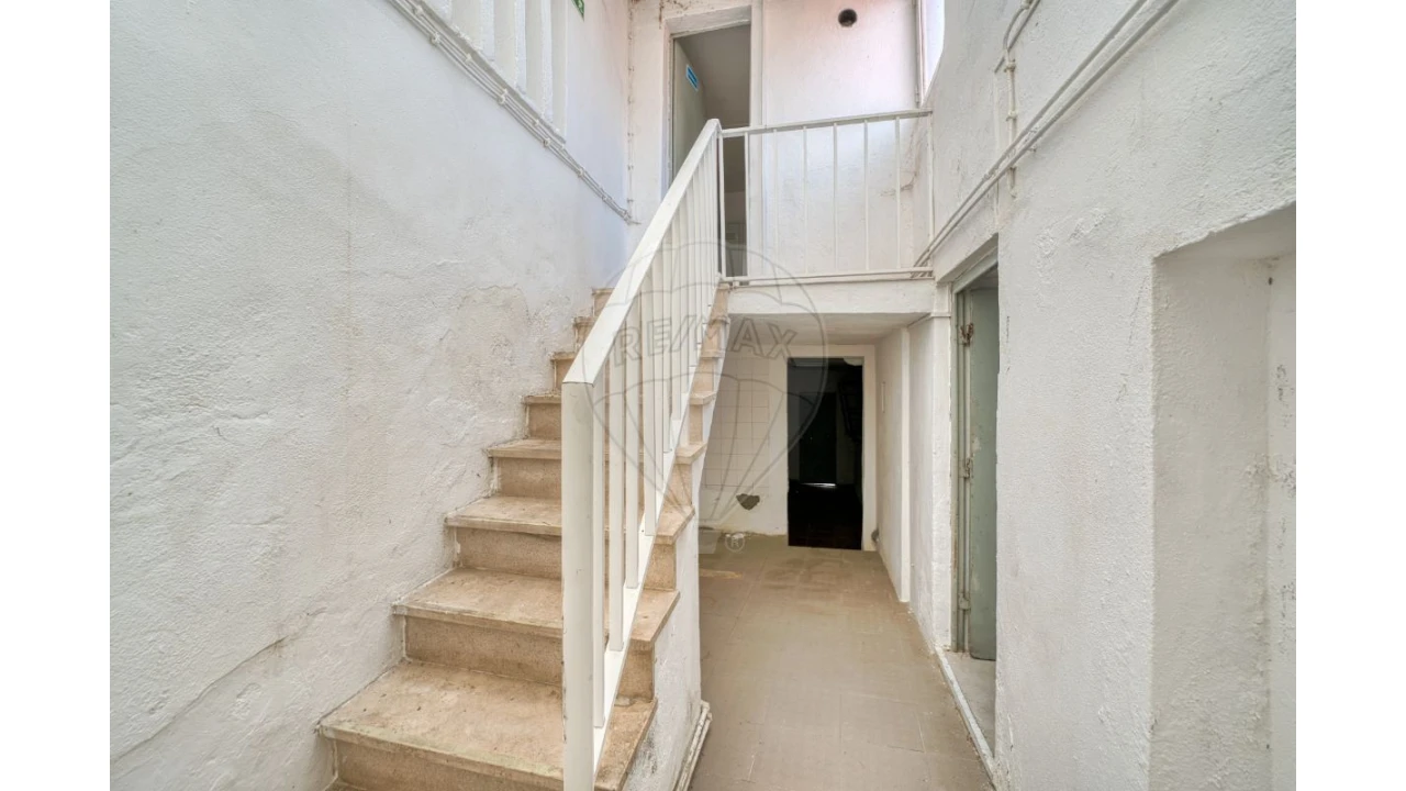 Prédio para Venda em Marvila, Ribeira Santarém, São Salvador, São Nicolau Foto 7