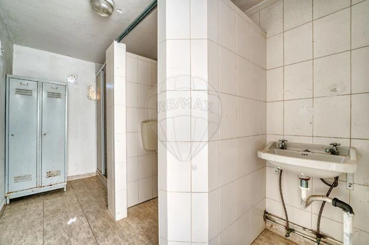 Prédio para Venda em Marvila, Ribeira Santarém, São Salvador, São Nicolau Foto 3