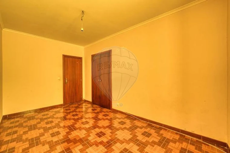 Prédio para Venda em Marvila, Ribeira Santarém, São Salvador, São Nicolau Foto 24