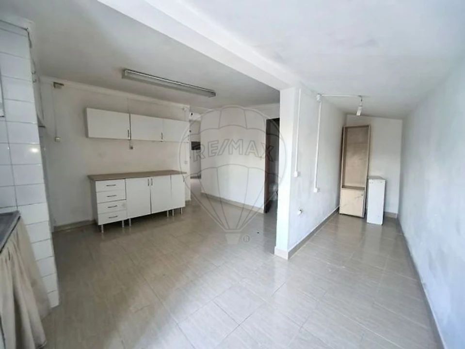 Prédio para Venda em Marvila, Ribeira Santarém, São Salvador, São Nicolau Foto 14