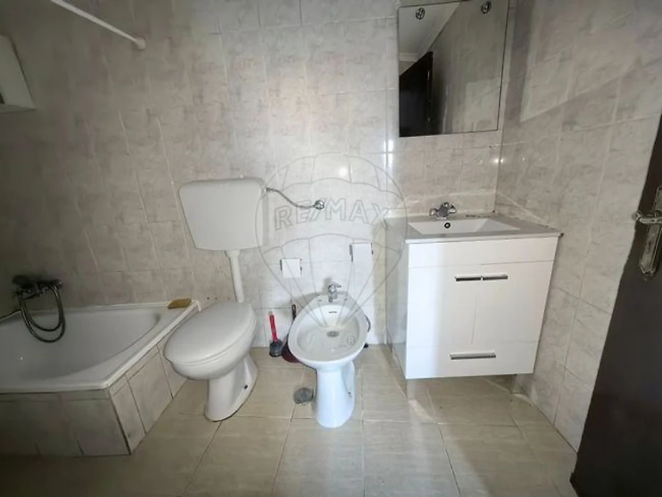 Prédio para Venda em Marvila, Ribeira Santarém, São Salvador, São Nicolau Foto 9