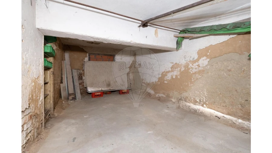 Loja para Venda em Campolide Foto 16