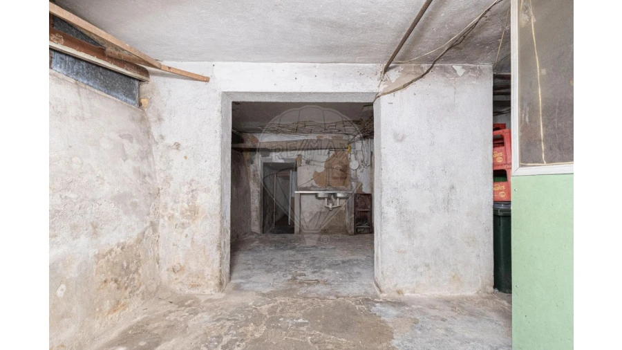 Loja para Venda em Campolide Foto 15