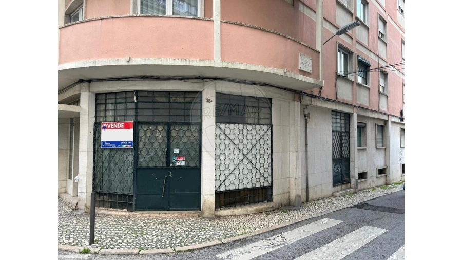 Loja para Venda em Campolide Foto 20