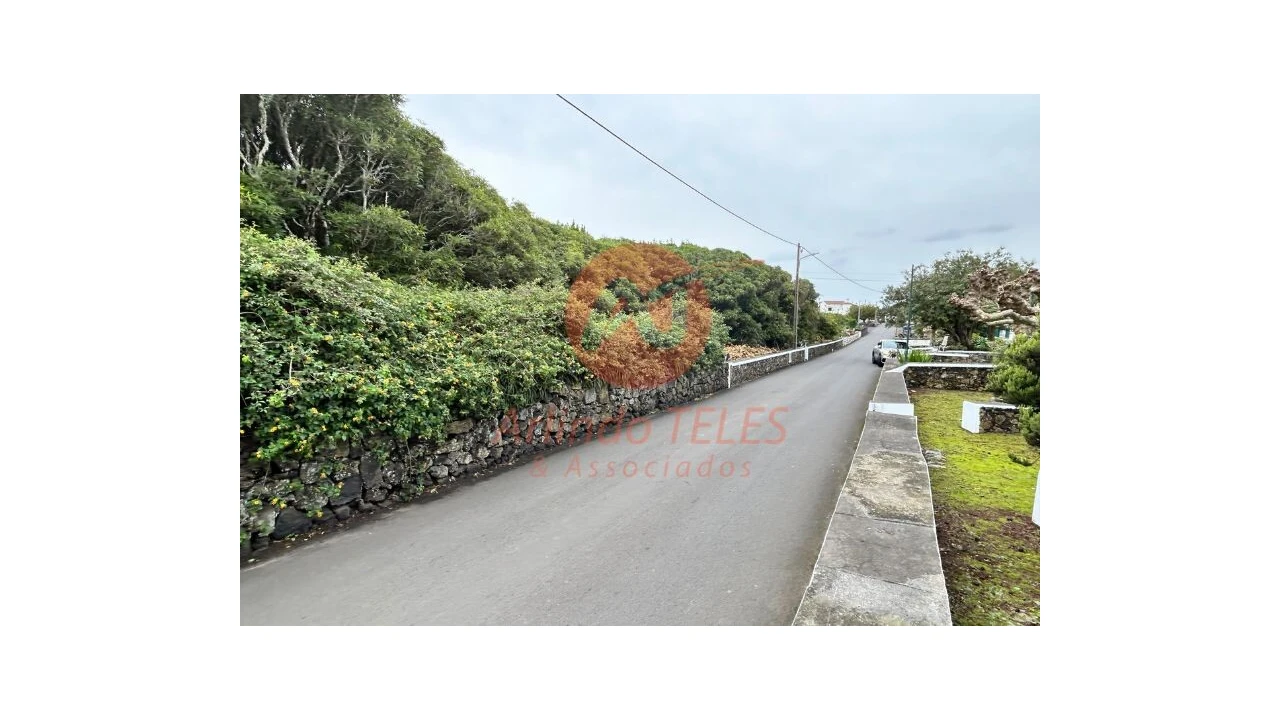 Terreno para Venda em Porto Martins Foto 3