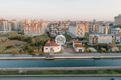 Apartamento T3 para Venda em Requeixo, Nossa Senhora de Fátima e Nariz