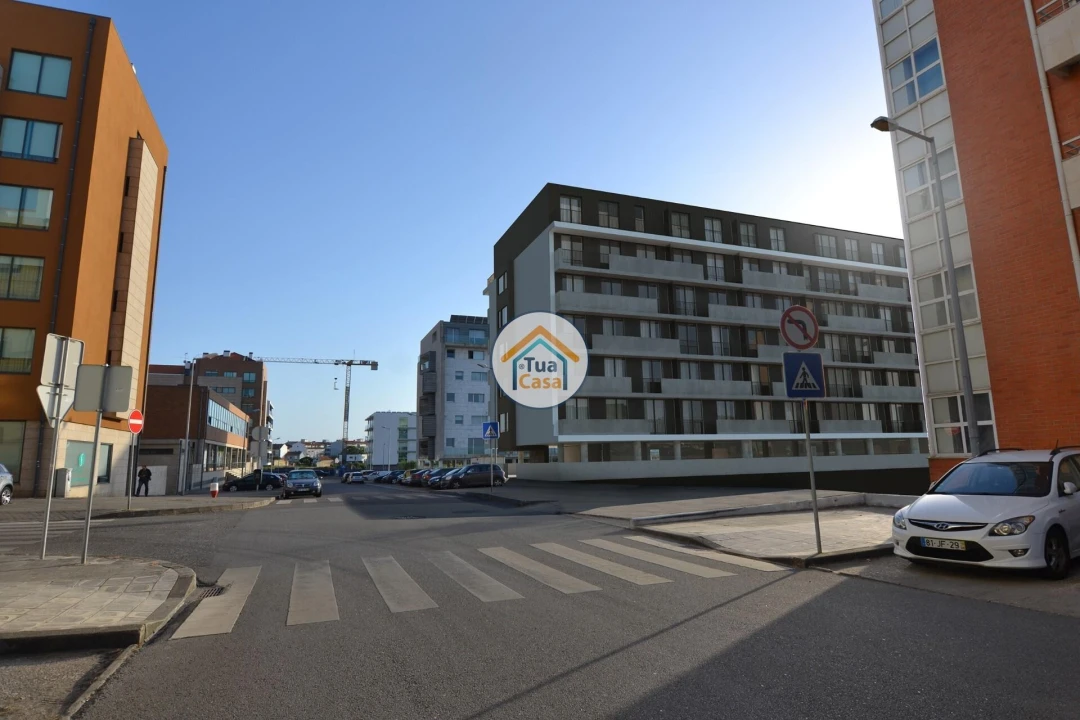 Apartamento T3 para Venda em Requeixo, Nossa Senhora de Fátima e Nariz Foto 24