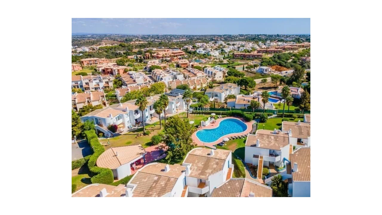 Apartamento T1 para Venda em Lagoa e Carvoeiro Foto 6