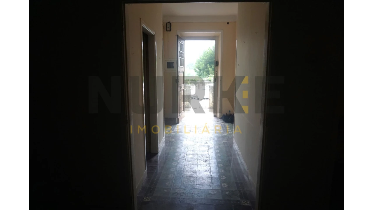 Moradia T9 para Venda em Sé Nova, Santa Cruz, Almedina e São Bartolomeu Foto 6