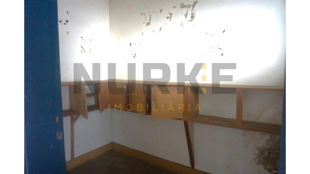 Moradia T9 para Venda em Sé Nova, Santa Cruz, Almedina e São Bartolomeu Foto 17