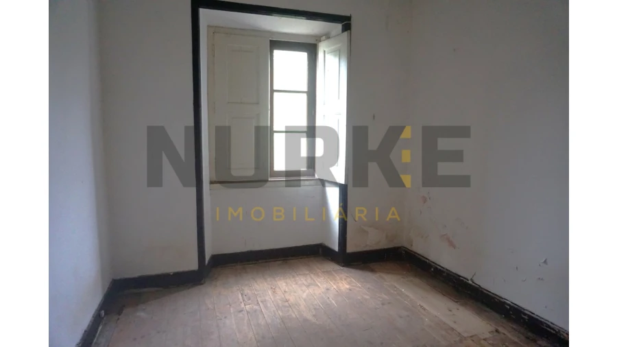 Moradia T9 para Venda em Sé Nova, Santa Cruz, Almedina e São Bartolomeu Foto 11