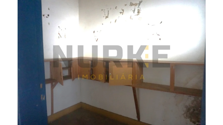 Moradia T9 para Venda em Sé Nova, Santa Cruz, Almedina e São Bartolomeu Foto 17