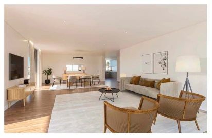 Apartamento T4 para Venda em Funchal (Santa Luzia)